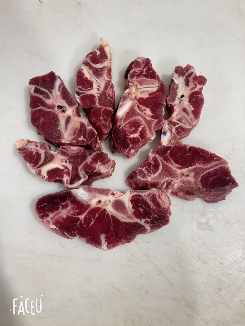 多肉牛脖骨，牛脖骨切片，牛脖骨，支持一件带发