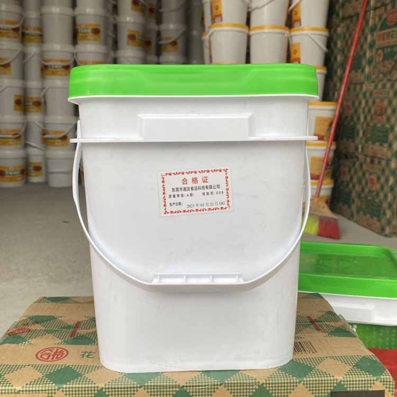 农家剁椒蒸鱼头剁椒