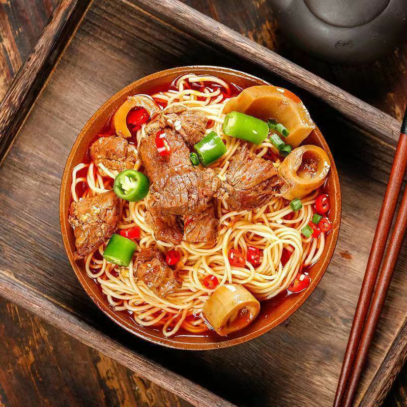正宗广味牛腩加热即食250g精选熟食,货源充足