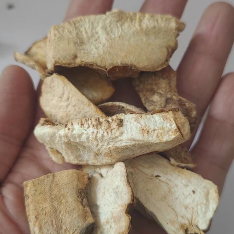 今年白肉粉质晒干土茯苓片干手工切片野生土茯苓干片洗净