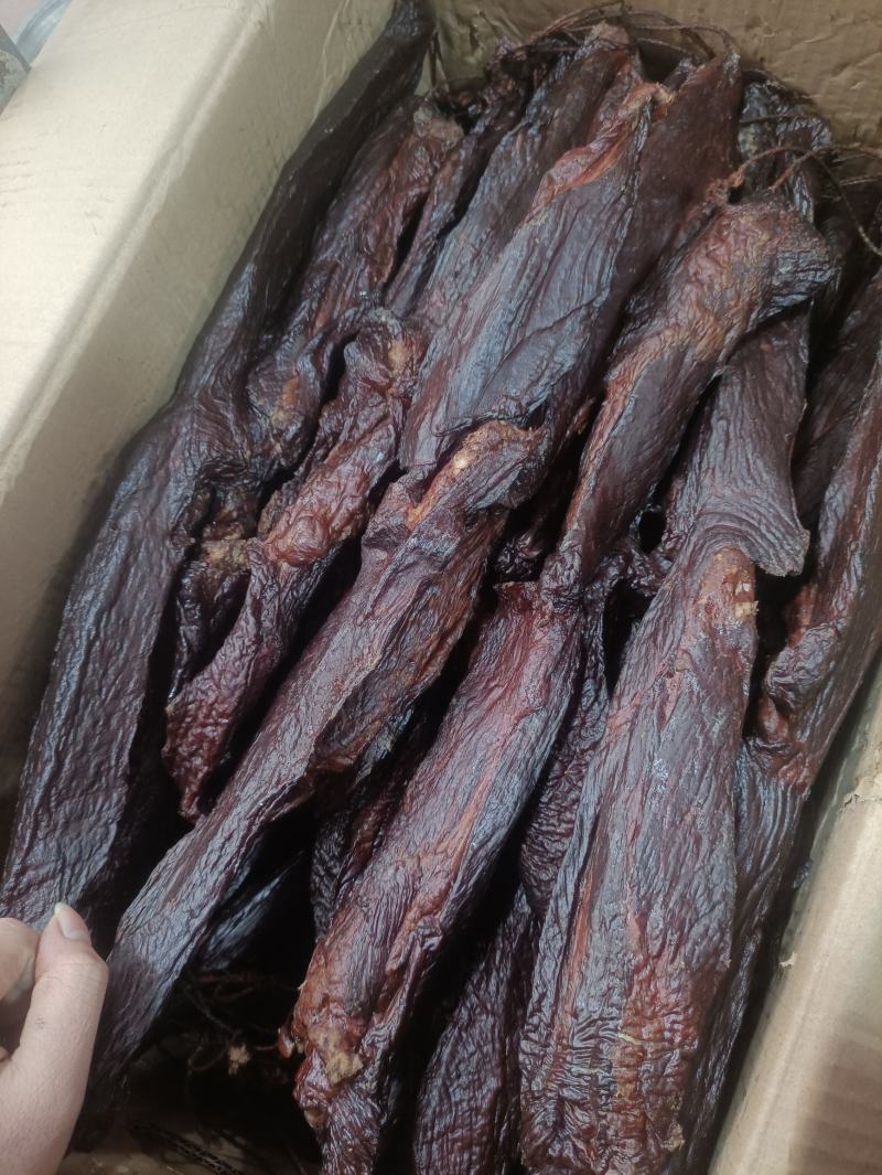 腊牛肉，大量供应产地直发诚信经营，欢迎新老客户前来选购