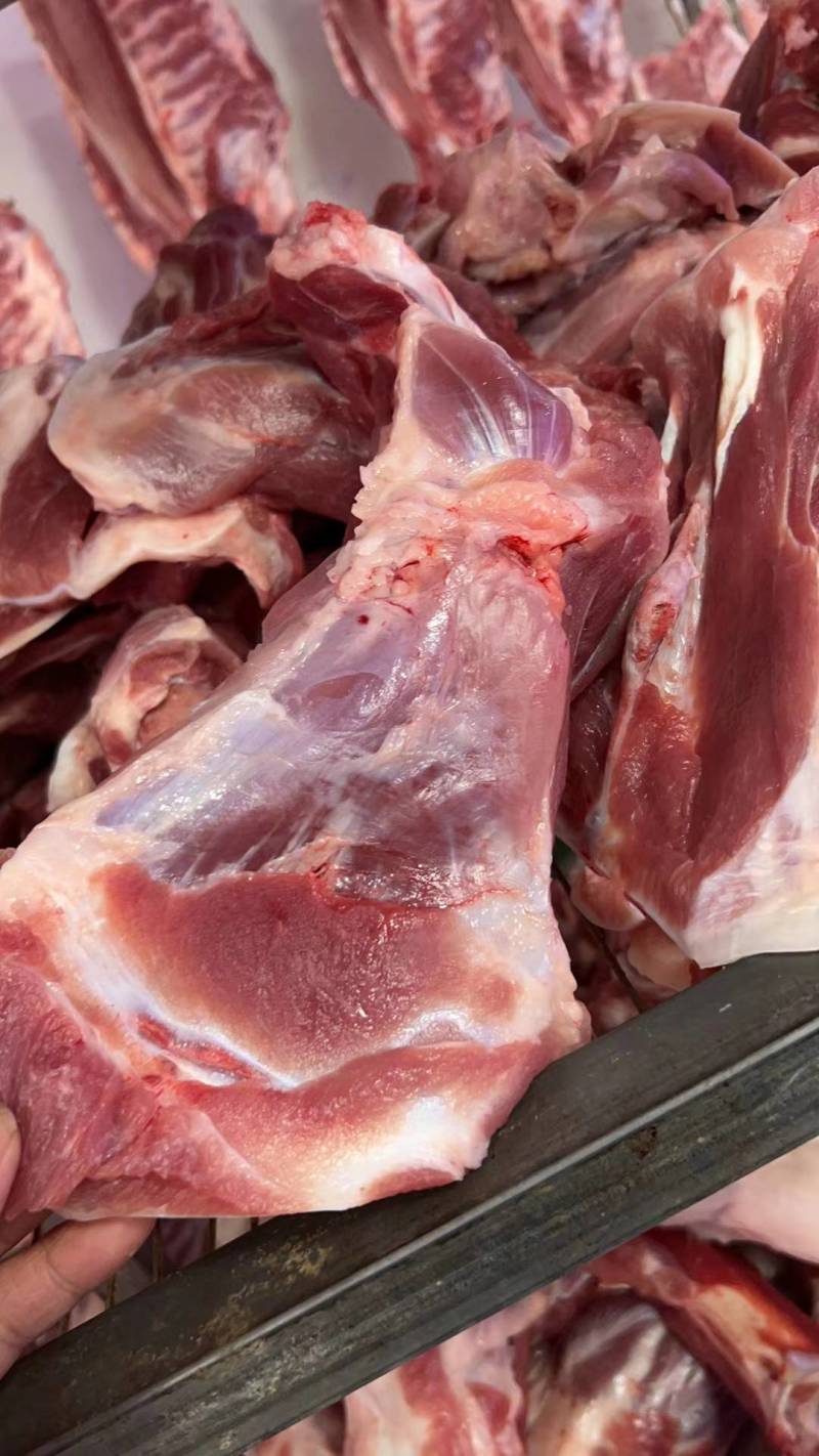 新鲜排骨、瘦肉、龙骨、筒骨，广州白云区批发