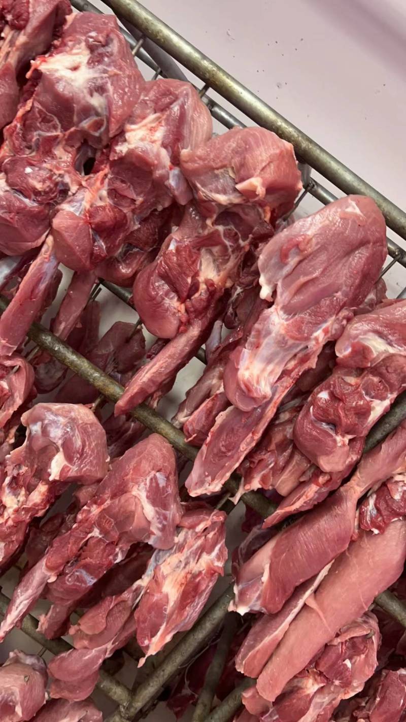 新鲜排骨、瘦肉、龙骨、筒骨，广州白云区批发