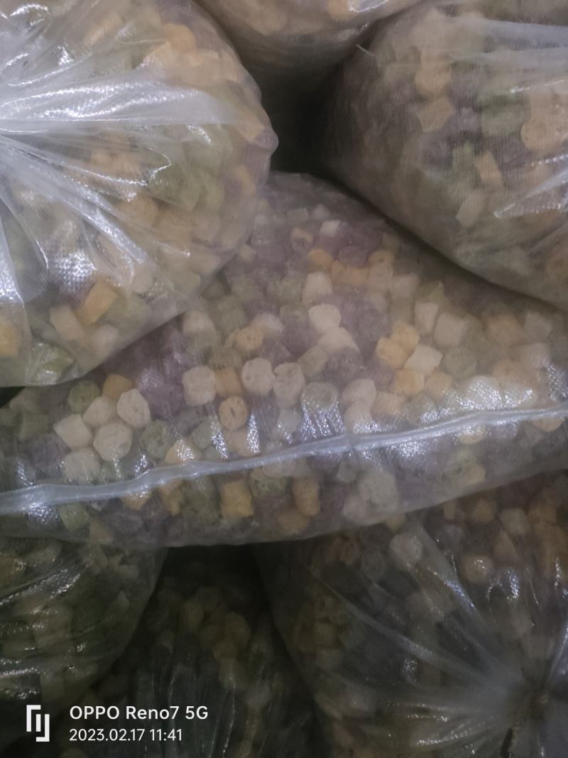 【面藕】厂家货源，各种口味，可小量批发可大车走欢迎采购
