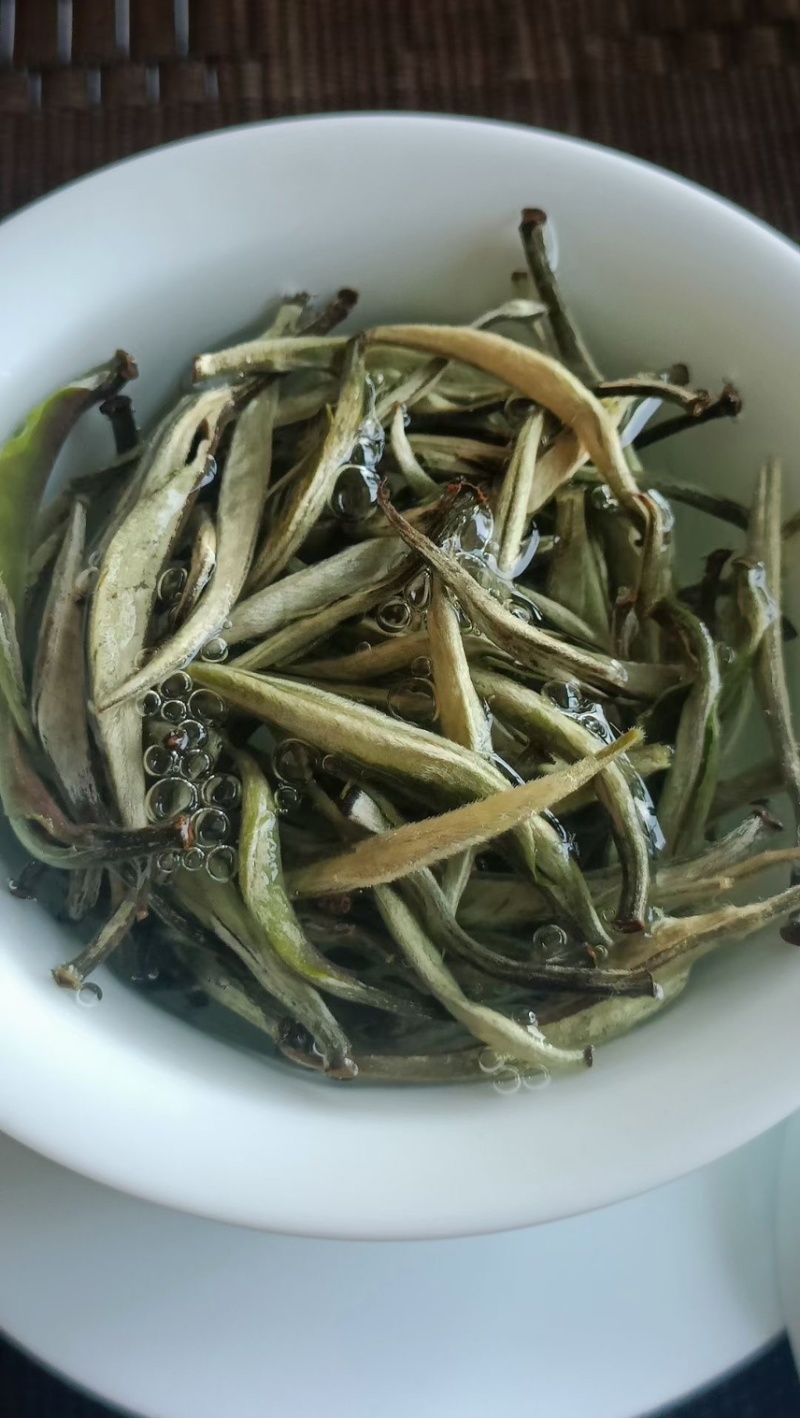 云南～白毫银针茶/1年茶3年药7年宝，收藏🈵️