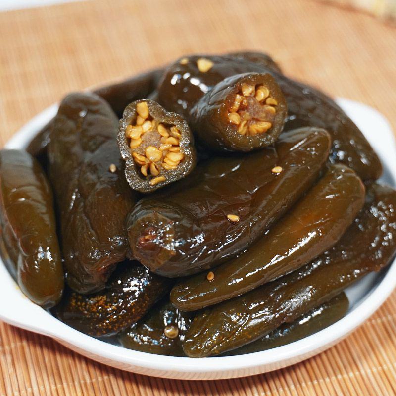 油焖港椒即食腌辣椒咸菜开胃下酒菜酱菜油泡辣椒佐餐下饭菜油