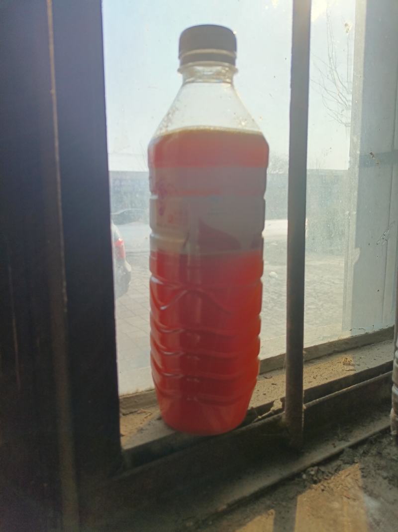 三纹鱼油，铁桶包装，鱼香味浓烈，无杂质