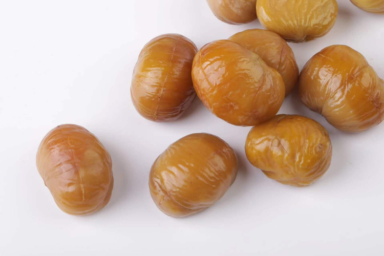 婚礼宴席上的栗子菜品