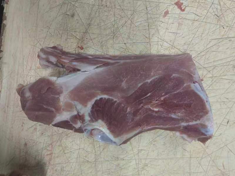 五花肉炒糖色过程