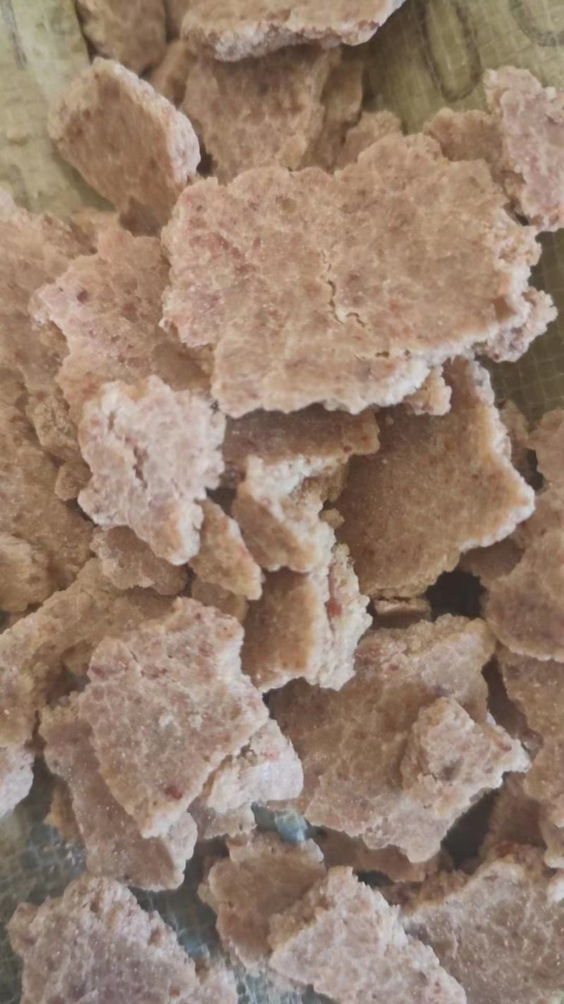 厂家直销花生饼猪牛羊饲料花生饼质量保证，量大优