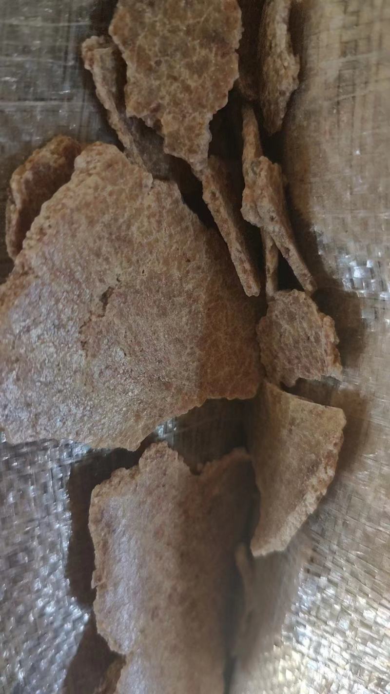 厂家直销花生饼猪牛羊饲料花生饼质量保证，量大优