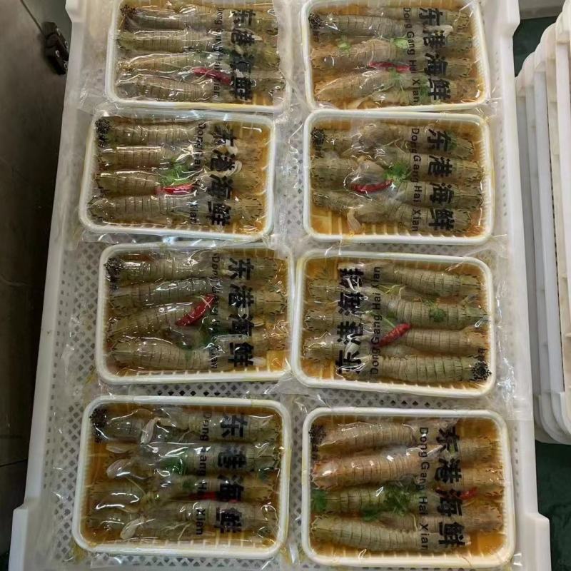 皮皮虾，特制腌虾爬子，个个肥，味道鲜美，常年有货，欢迎咨