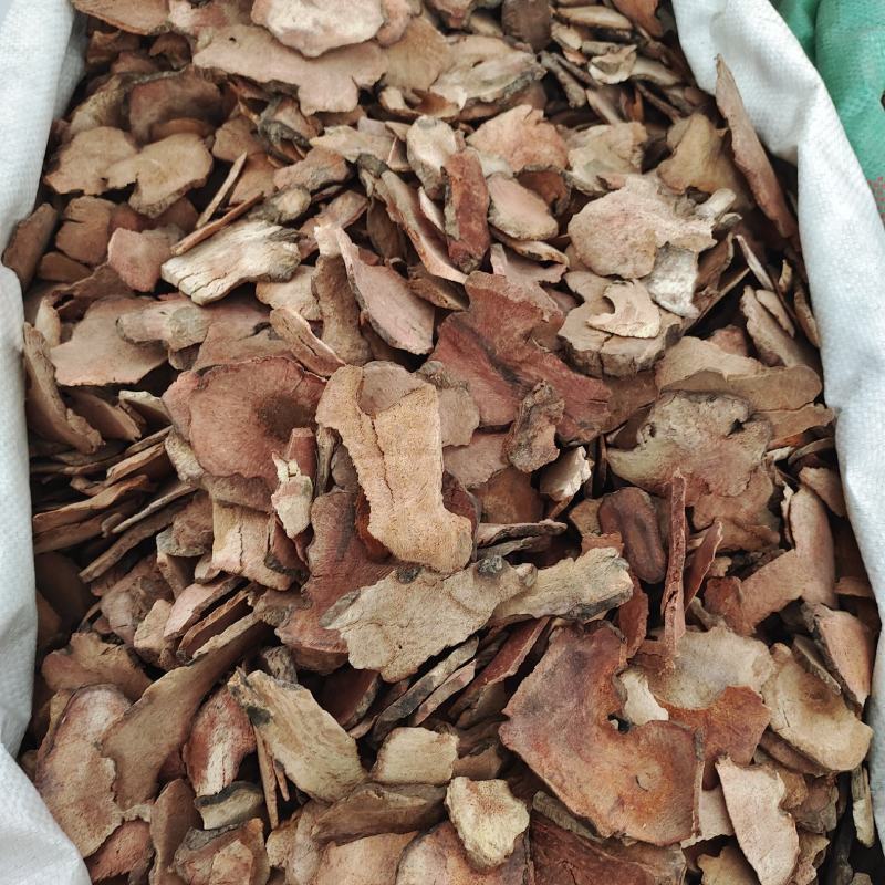 土茯苓厚片，无硫产地广西，产地货源，有大货，保质保量