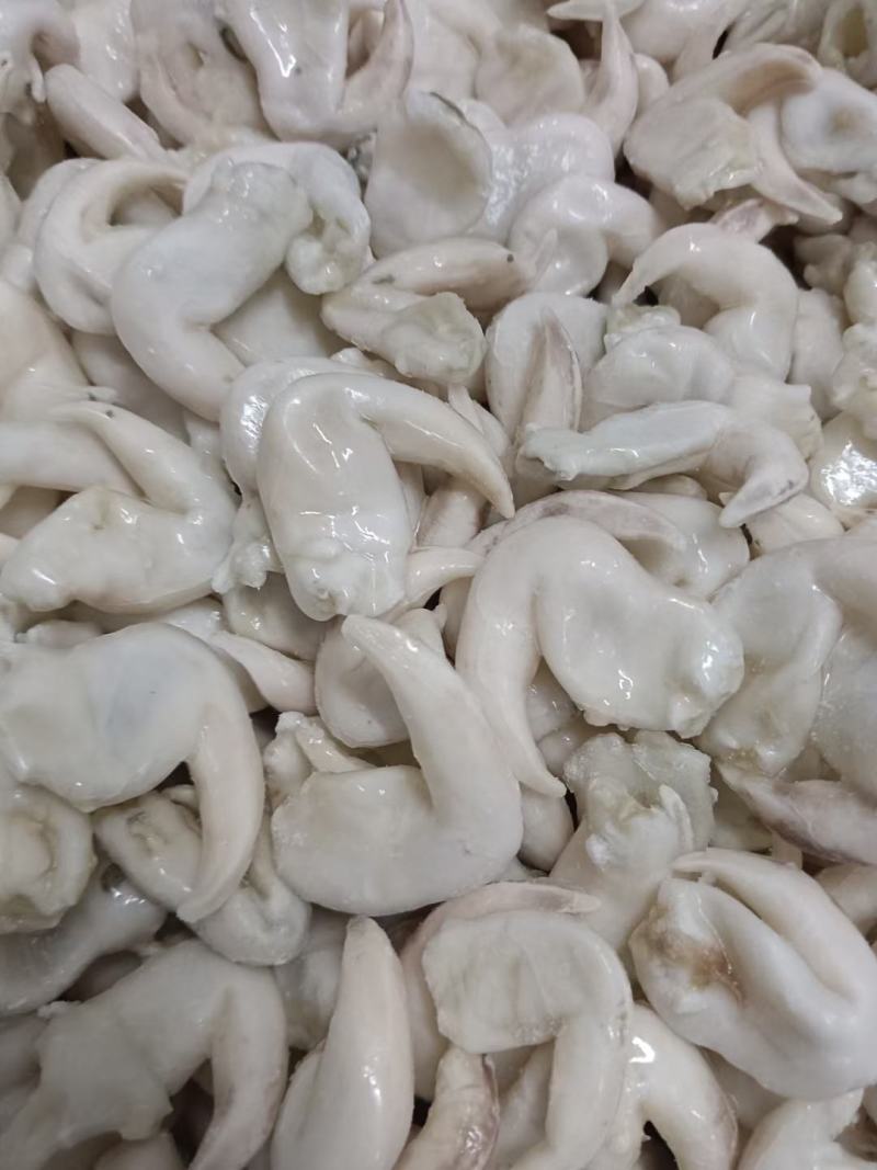 鸟背，有去内脏的，还有不去内脏的，规格也不同，欢迎咨询