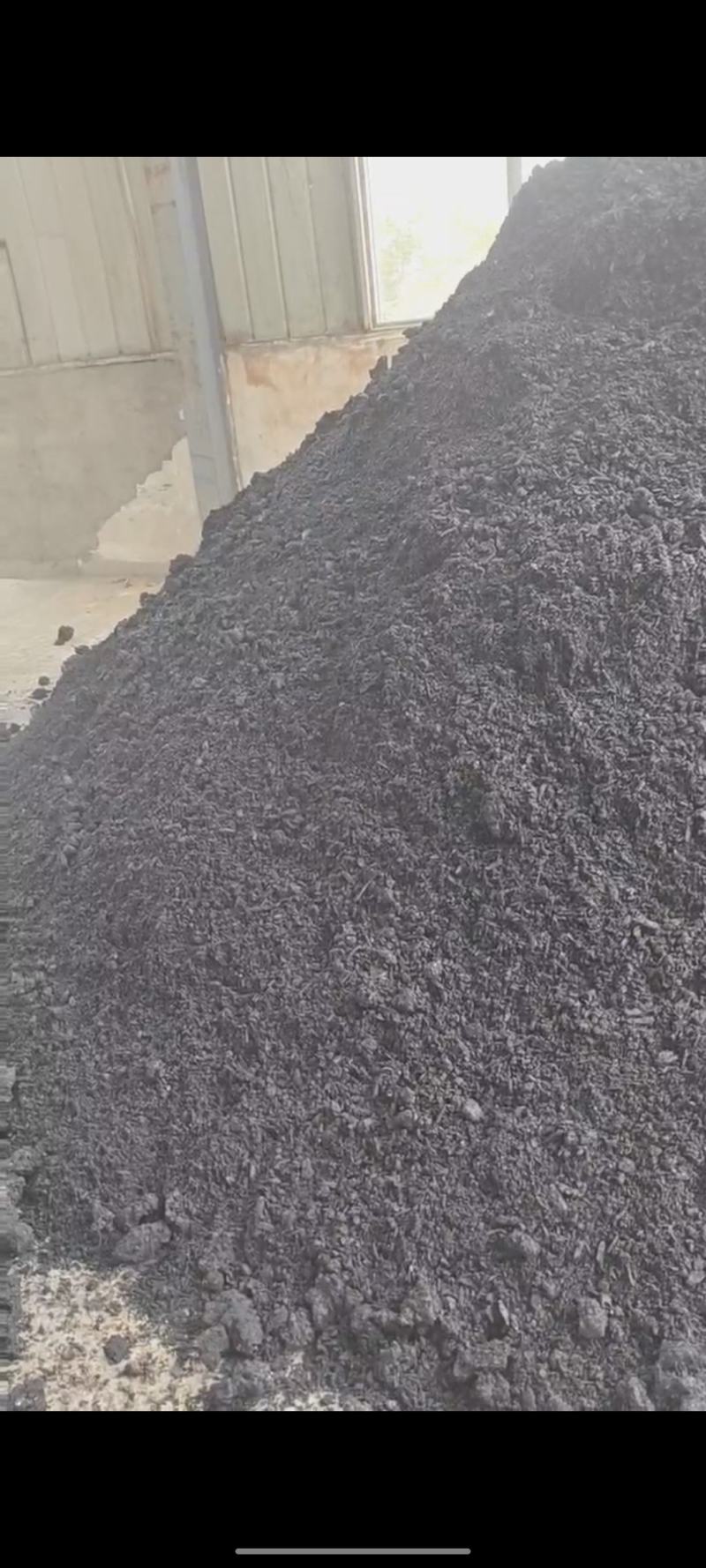 碳木灰燃料，木炭，果木碳大量碳渣碳粉，本地工厂有大量货，