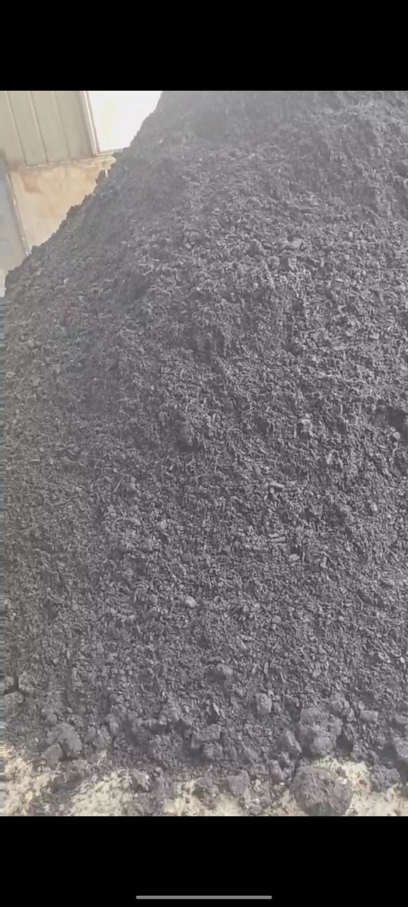 碳木灰燃料，木炭，果木碳大量碳渣碳粉，本地工厂有大量货，