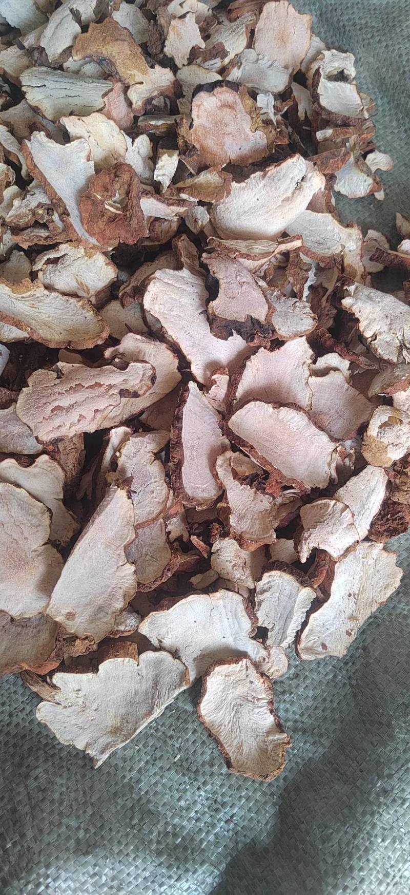 原生态土茯苓干片，白肉土茯苓片，甘甜无苦味