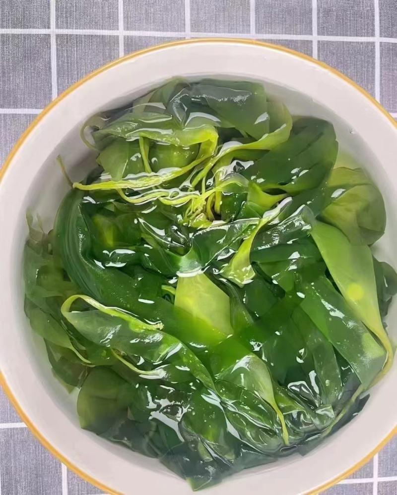 海带苗，海带芽