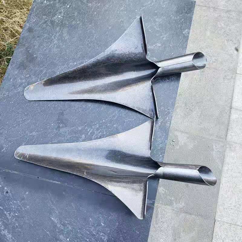 铁锹锰钢尖锹果树追肥机施肥器配件尖头钢锹农用工具铁锹桥头