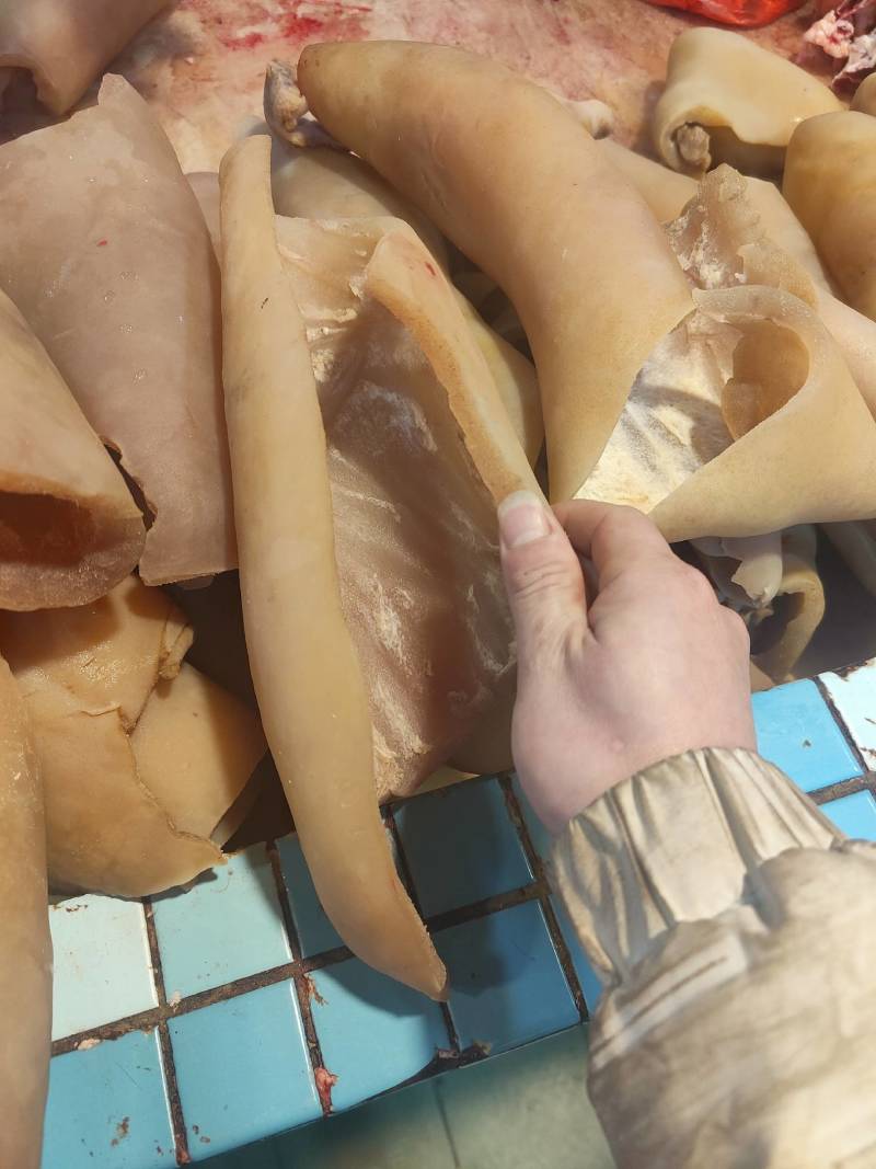 质量手工热水退毛熟牛皮
