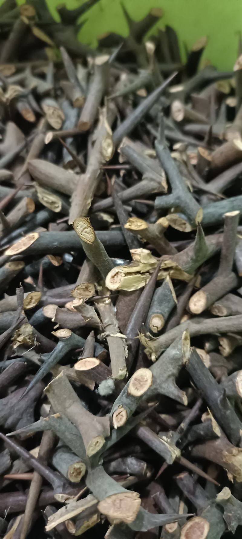 皂刺中药材批发货源充足，质量保证，欢迎选购