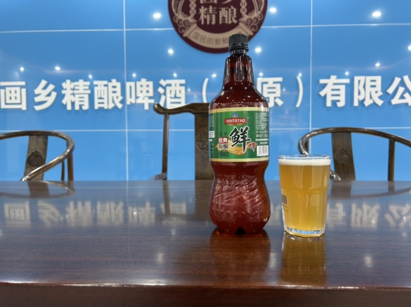 俄罗斯大白熊鲜啤酒,1.5升乘6桶一包好喝