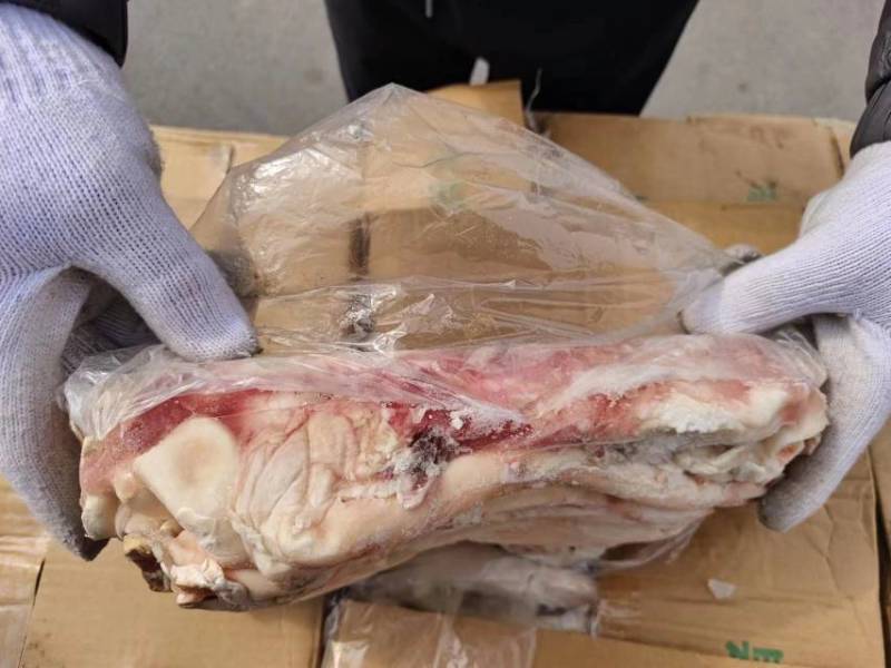 猪心管货好价低，2元一根，肥猪心管单根1.5两以上