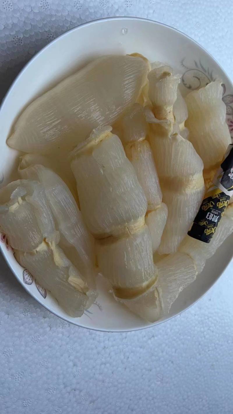 红鱼肚