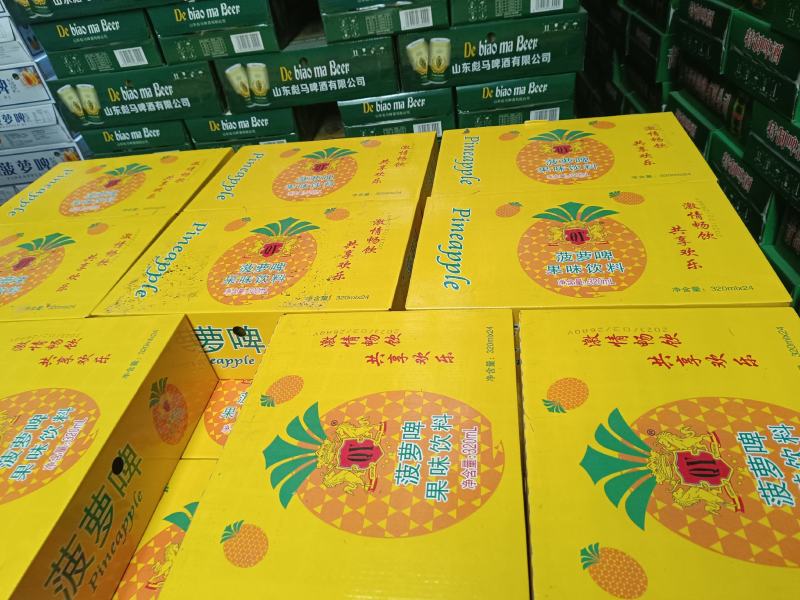菠萝啤500ml9罐装，各种口味果啤。适度和商超，电商。