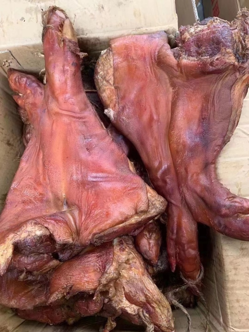 烟熏对开腊猪脚一手工厂餐饮净菜食品供应地摊新模式