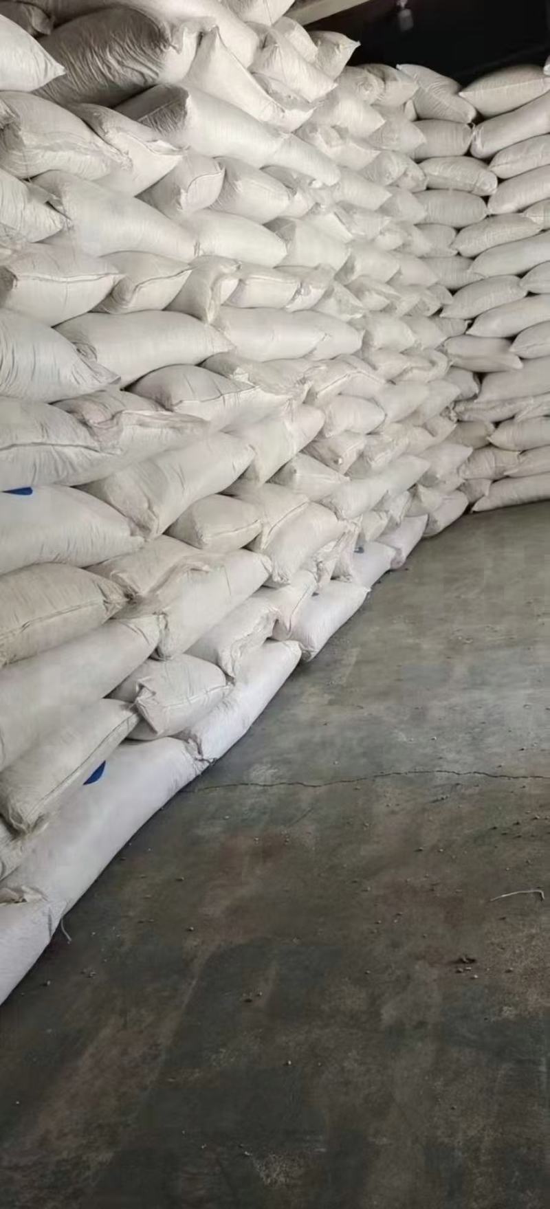 鸡血藤红藤海峰藤雷公藤翻白草黑老虎进口血藤