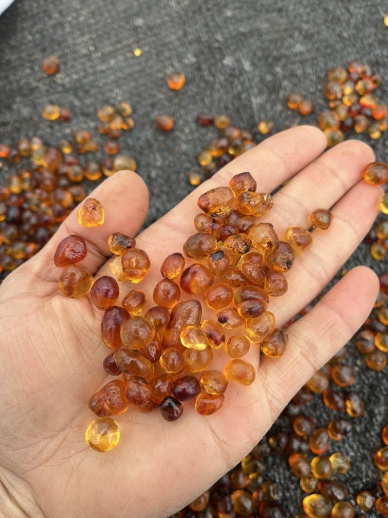 机磨水洗桃胶纯黄，黄红，手工精修，产地直供桃花泪