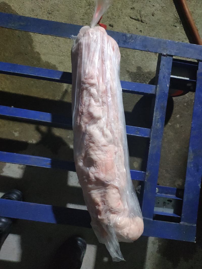 吊挂板油，大油2至3块一挂