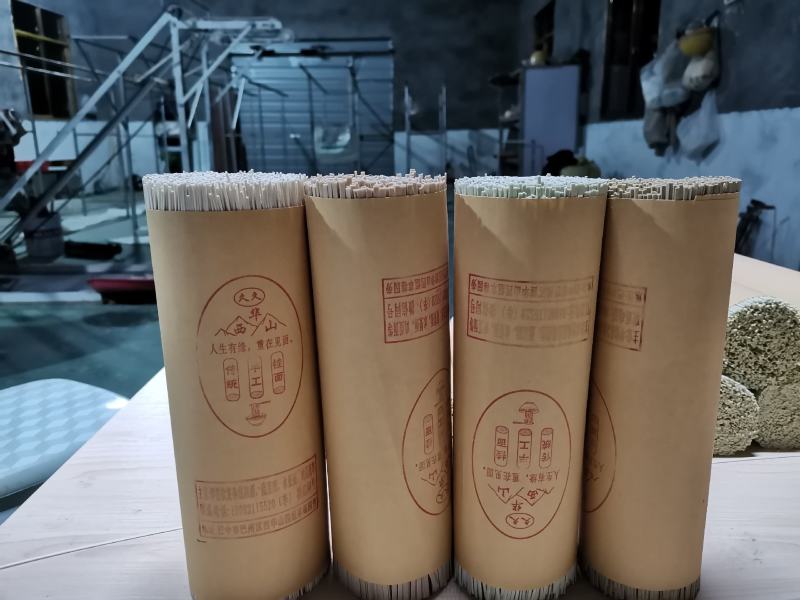 长期批发零售传统手工挂面，（主营传统白水挂面，土面等）