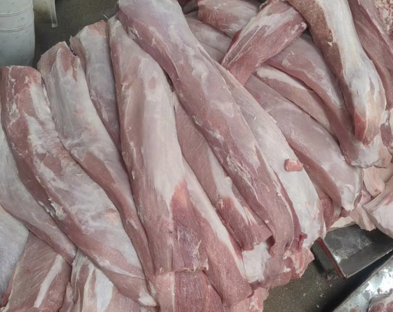 新鲜肥猪里脊肉