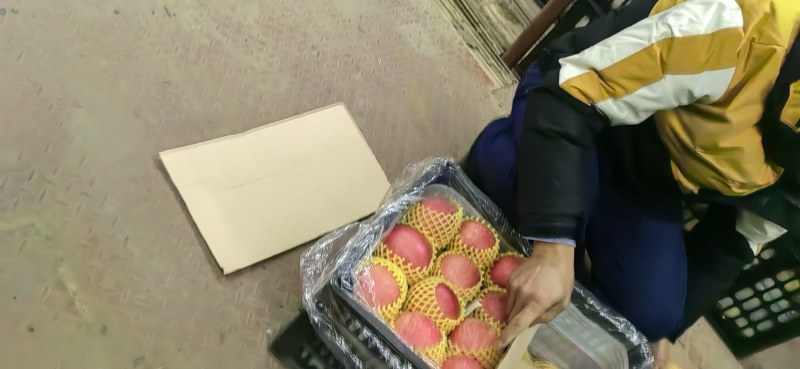 万荣苹果精品纸加膜
