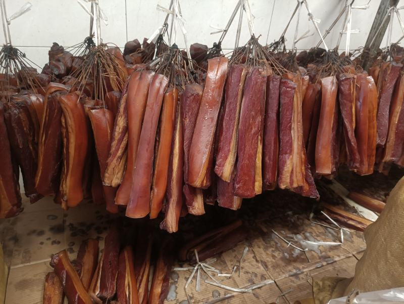 里脊腊肉湖南烟熏腊肉里脊肉红腊肉工厂货源欢迎电联