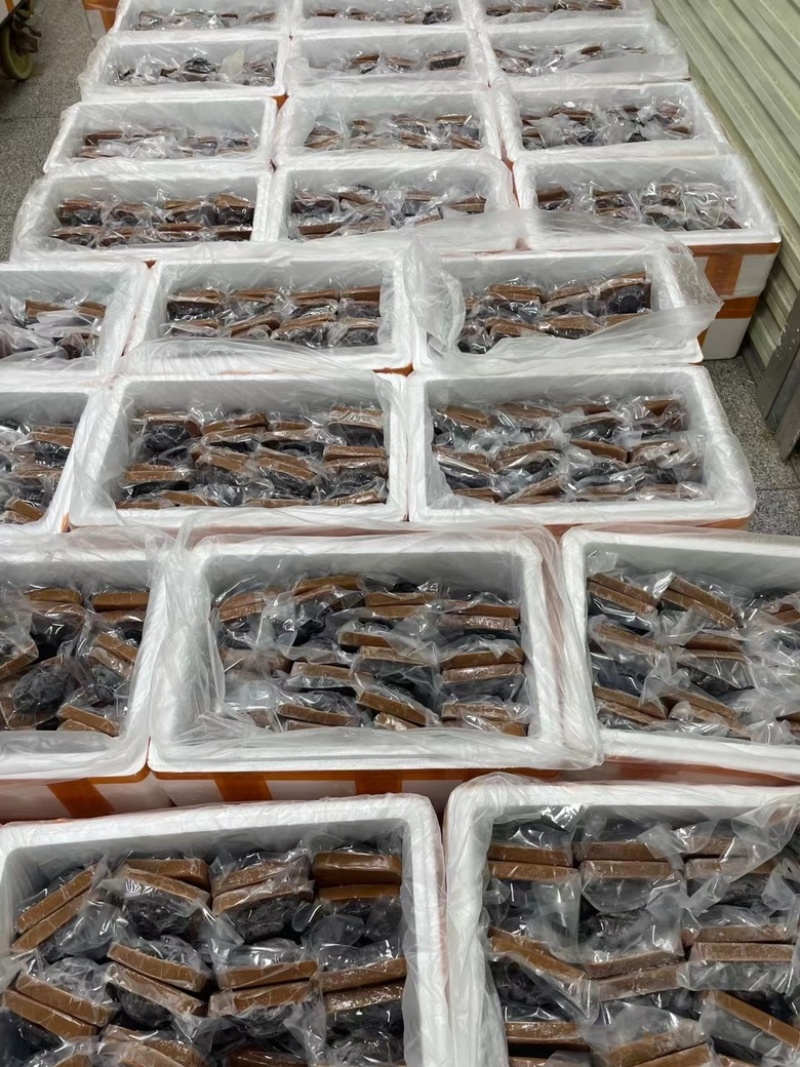 南非溏心即食鲍鱼，干鲍所致，加热即食，溏心鲍鱼