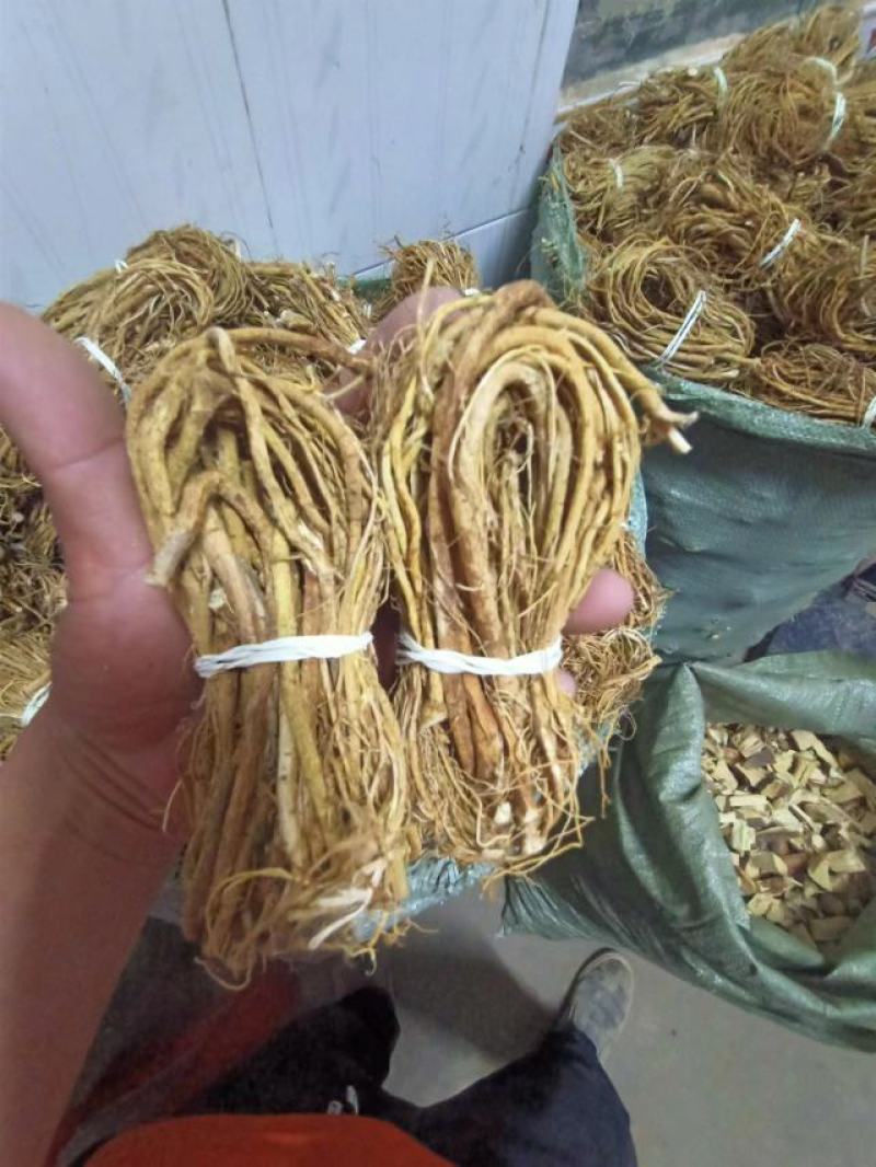 长期加工五指毛桃干货新鲜货档口货地摊货工厂货一体化机柜