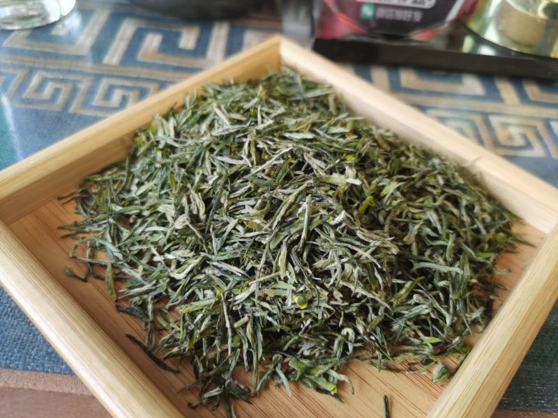 2023年新茶恩施富硒茶富硒毛尖贡芽玉露
