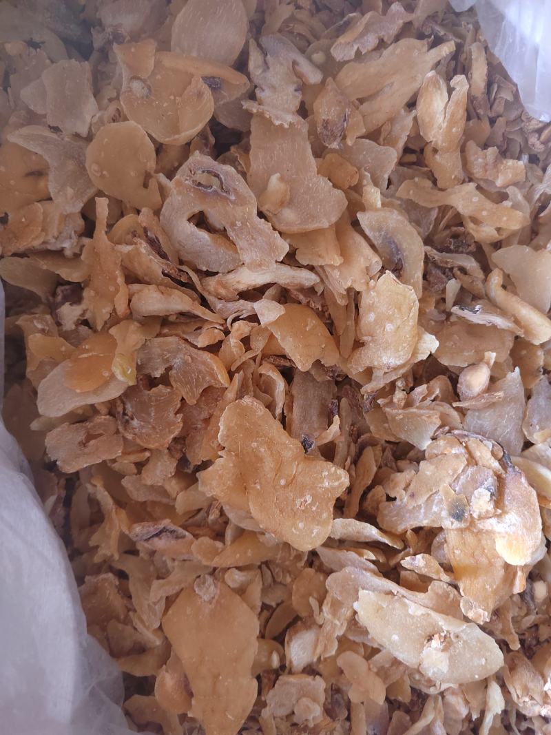 黄精个，黄精片，纯干货，颜色漂亮，一手货源