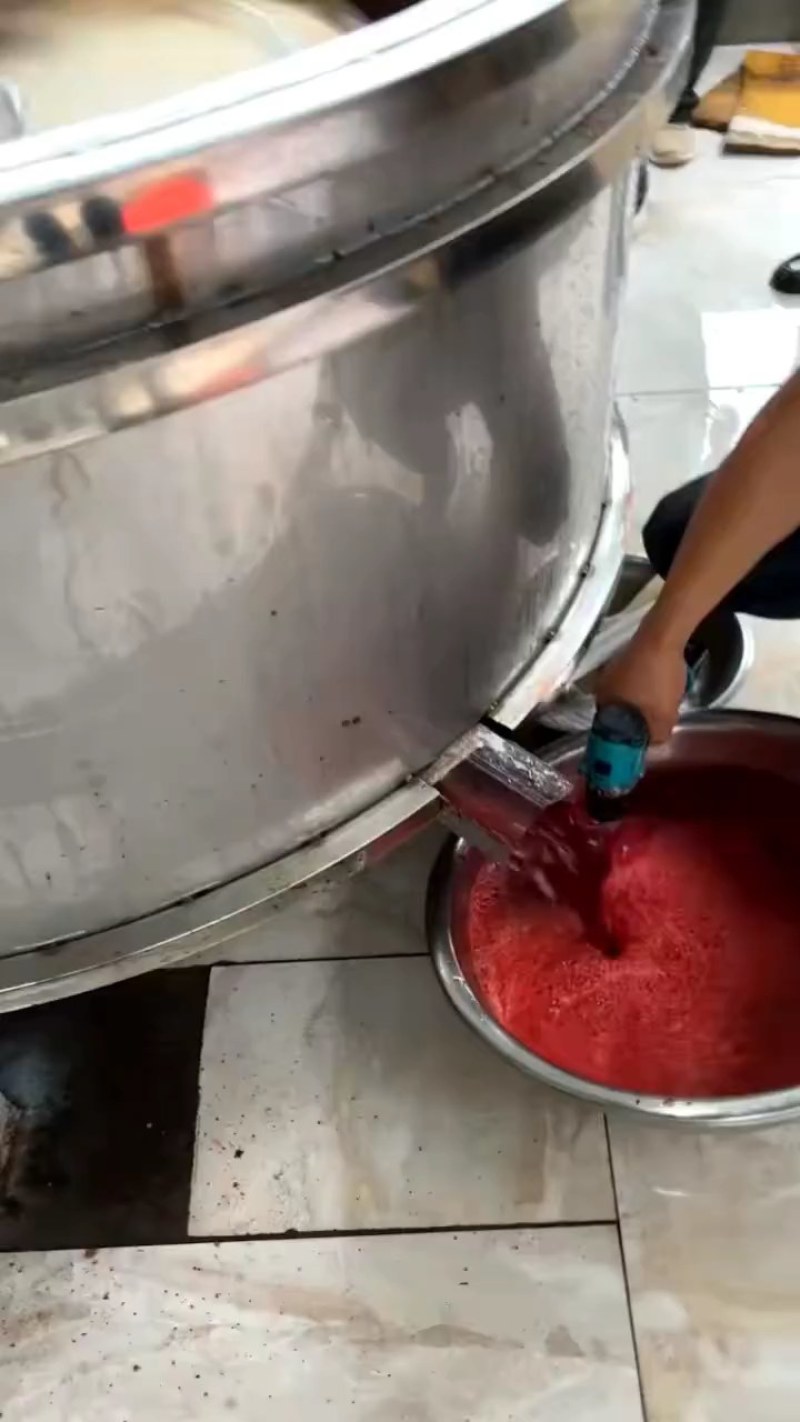 【鹿茸血】“包邮”加酒保鲜，1斤/瓶。