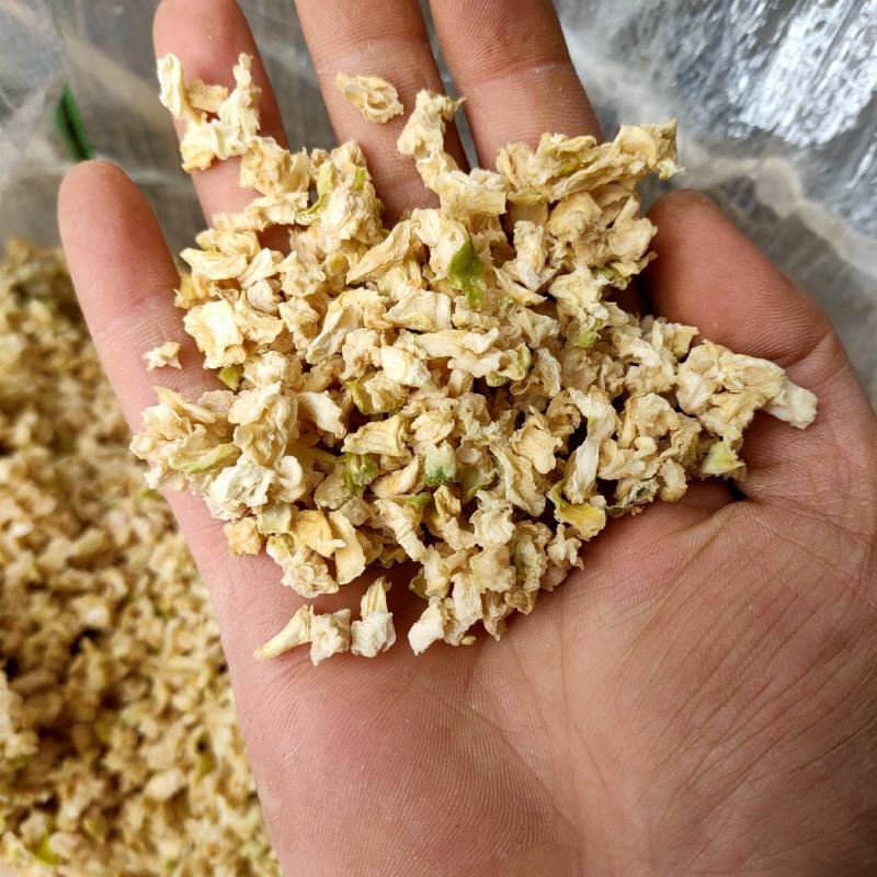 干萝卜丁萝卜干白萝卜条干脱水蔬菜萝卜