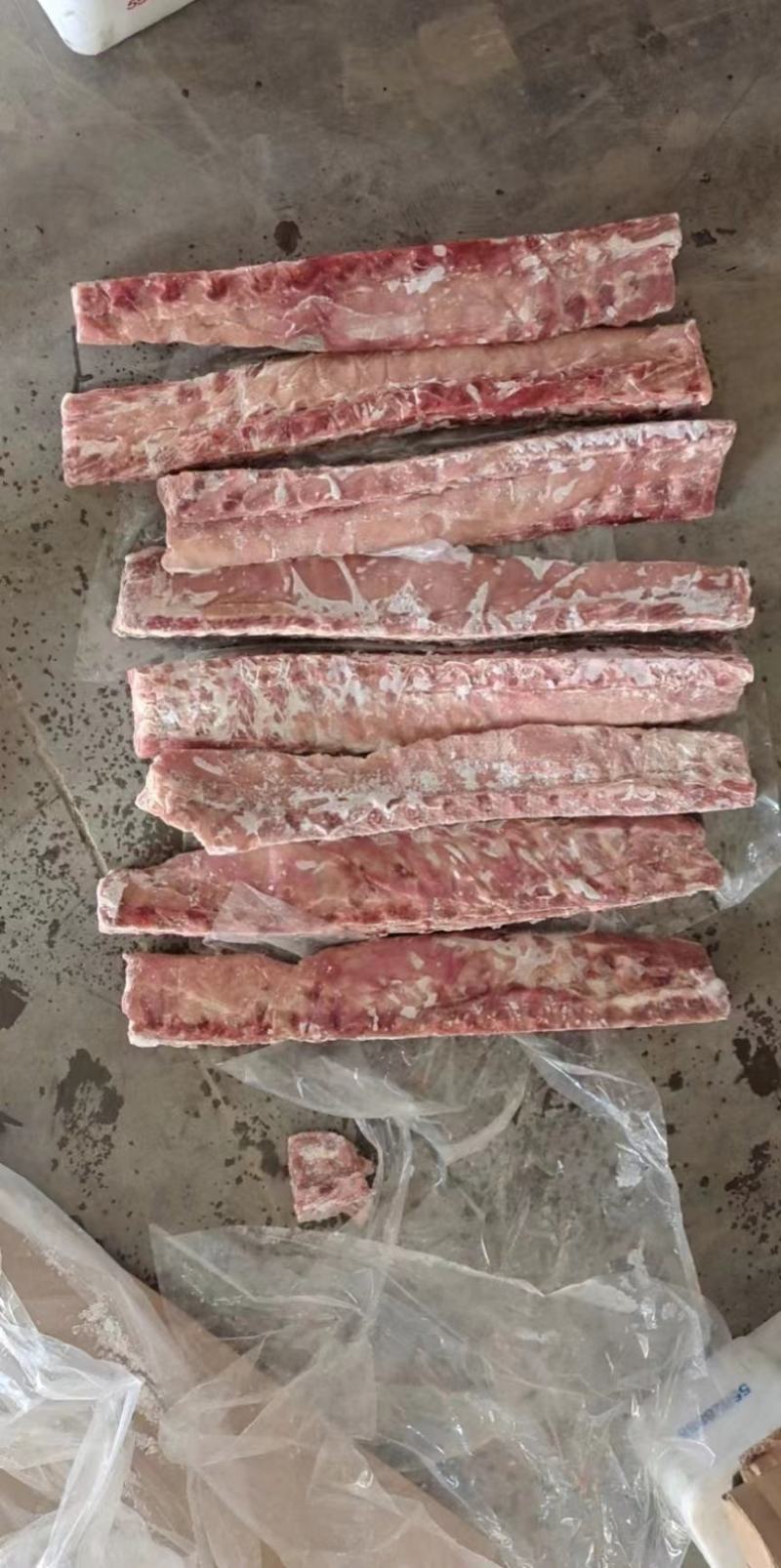 肥猪龙骨，临期一个月
