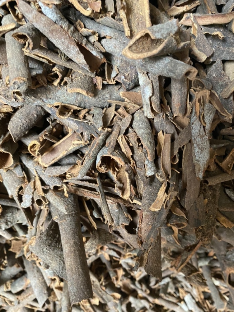 🔥热销桂碎广西桂皮碎有油味道浓交厂桂碎