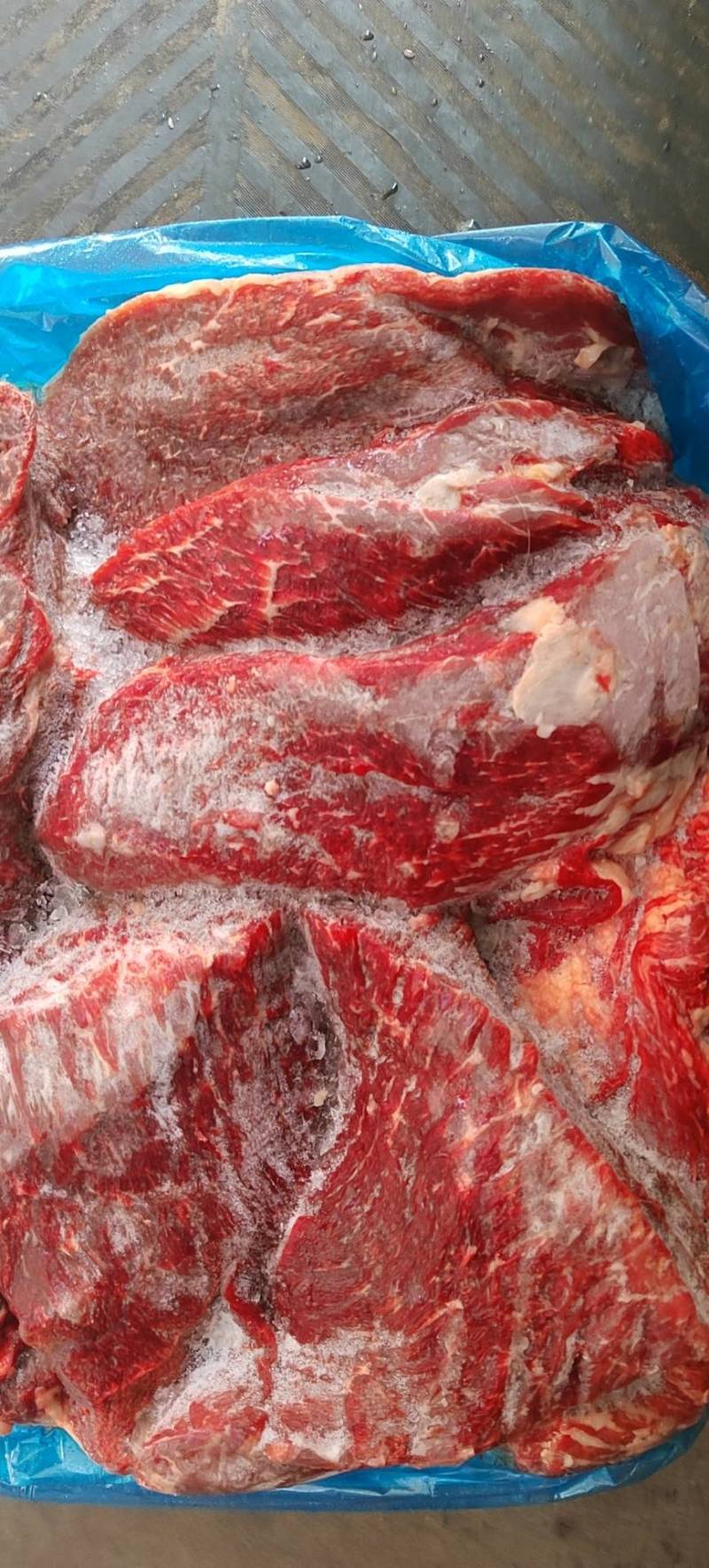 鲜冻牛肉广东牛肉厂家直发货源稳定欢迎咨询合作量大代发