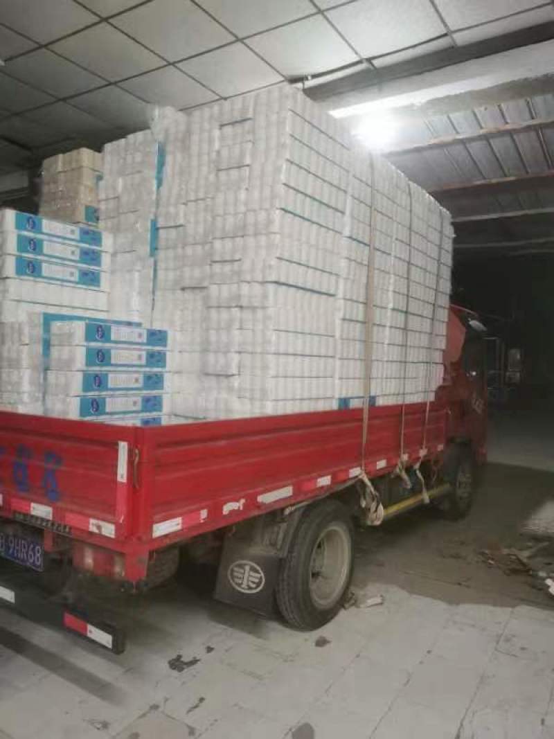 欣怡如高湿强原纸成品，不掉屑不掉沫，干湿两用。