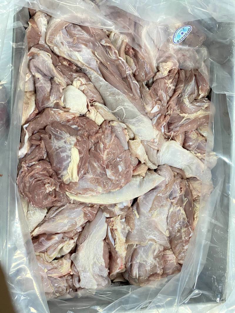 乳牛肉板，乳牛牛前。