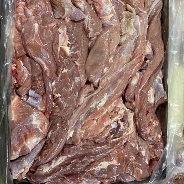 乳牛肉板，乳牛牛前。