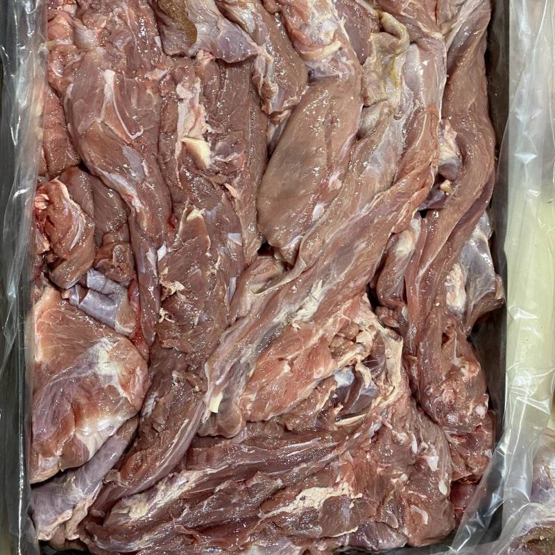 乳牛肉板，乳牛牛前。